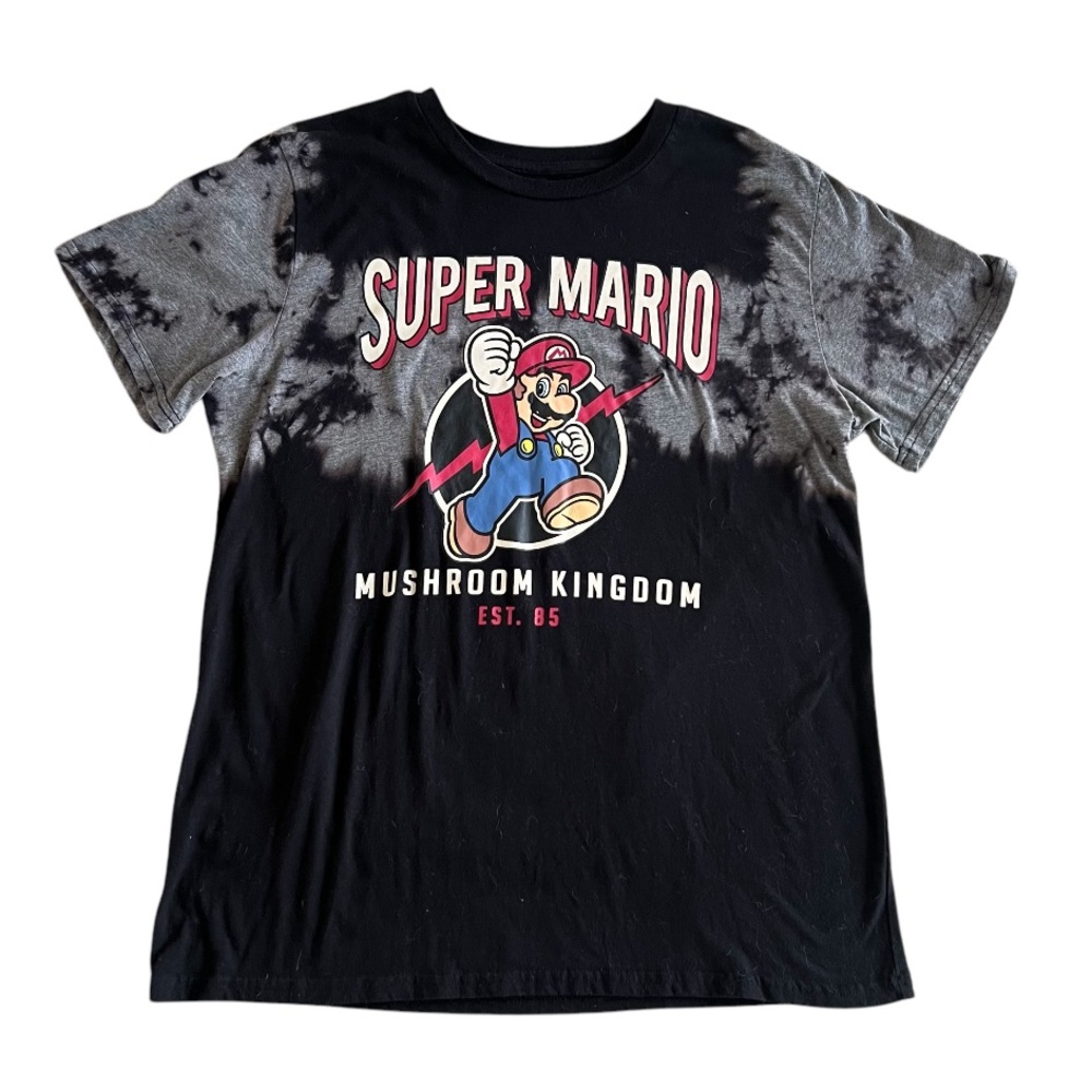 Super Mario Mushroom Kingdom Est. 85 Unisex